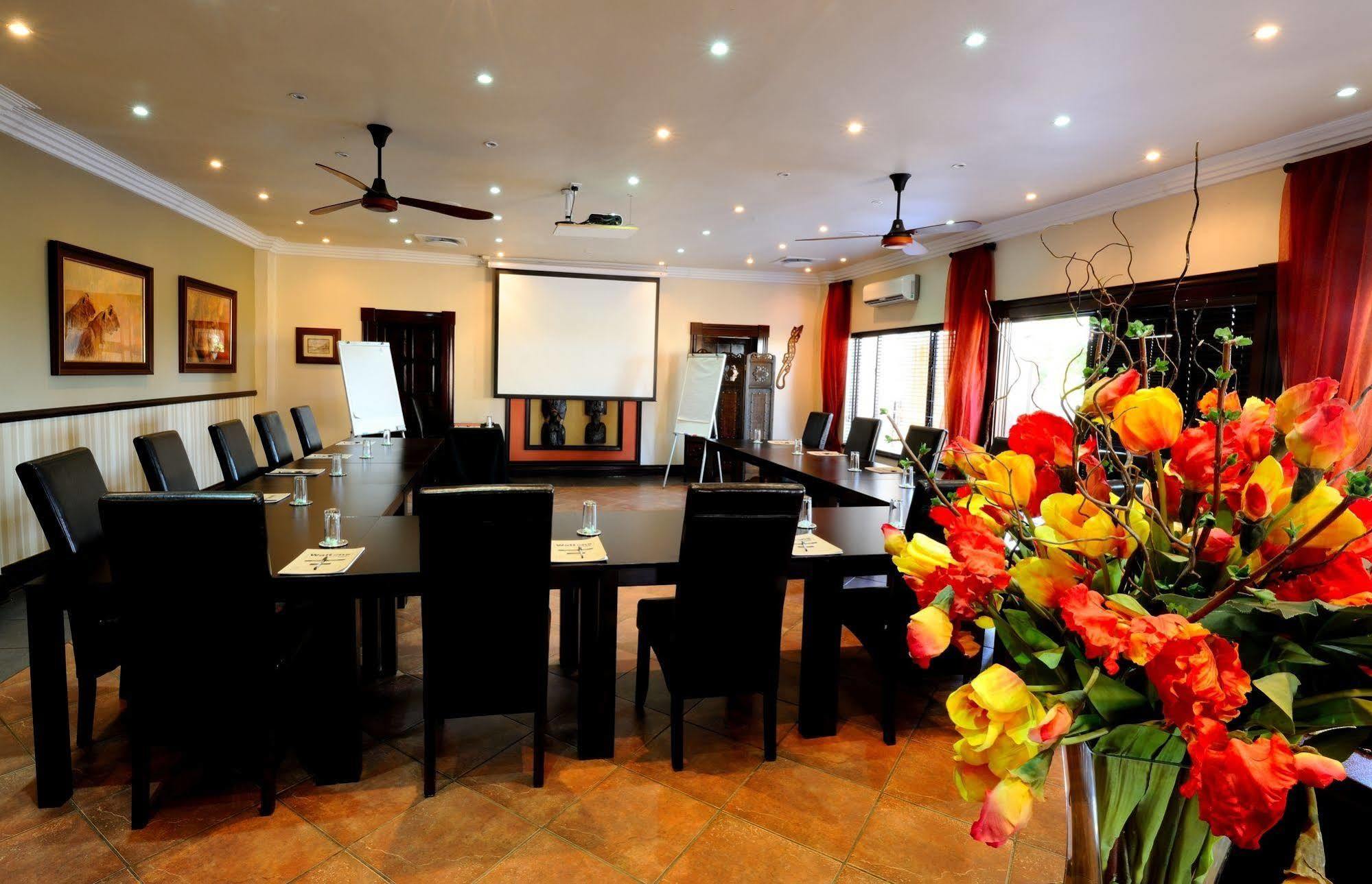 Aquanzi Lodge Chartwell Buitenkant foto
